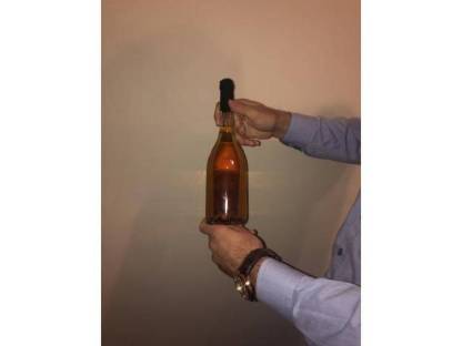 Bild 2:Ungarischer Furmint, Fass-, und Flaschenwein