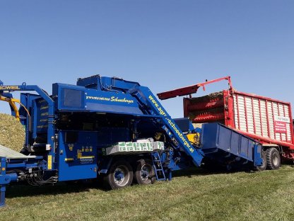 Bild 3:Maisernte mit Agrar-Schneeberger