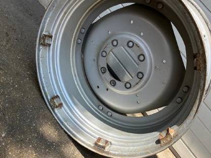 Traktorfelge für 600/65 R38 Reifen