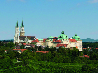 Das Stift Klosterneuburg sucht eine:n Landwirt:in