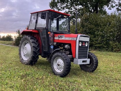 Massey Ferguson 240