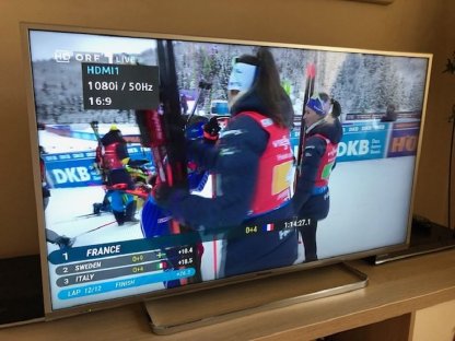 Bild 2:Panasonic LED Fernseher TX-40DSW504S