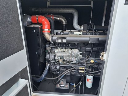 Bild 3:Notstromaggregat Stromaggregat 150 kVA, 120 kW