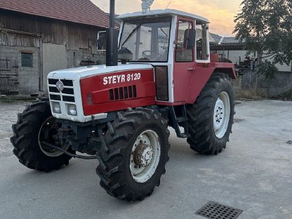 Steyr 8120 Allrad (reserviert)