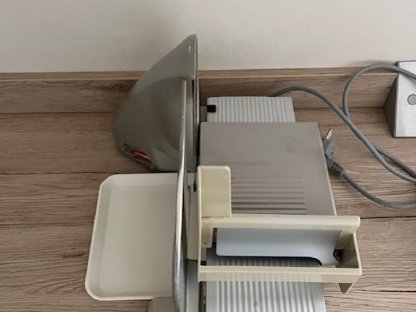 Bild 3:Graef Schneidemaschine