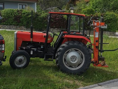 Massey Ferguson 240