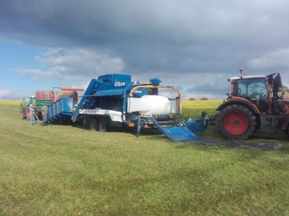 Bild 6:Maisballen pressen Göweil LT Master