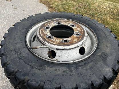 Bild 2:Zwillingsräder für Anhänger