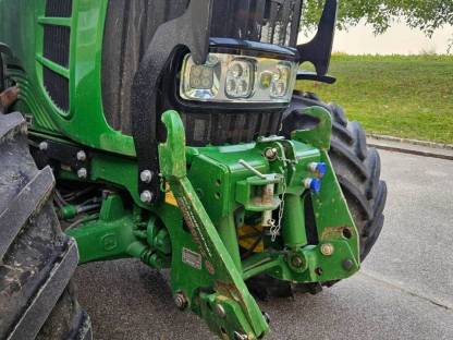 Suche Fronthydraulik JD 6030