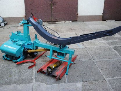 Bild 4:Maishäcksler Mengele MB 300