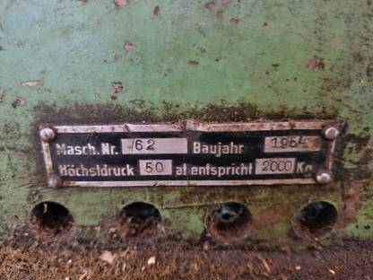 Bild 9:Walzapparat für Sägeblätter