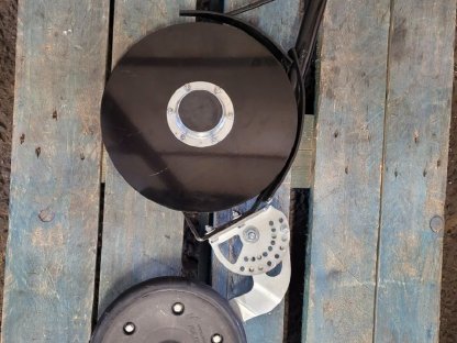 Bild 6:Doppelscheibenschare Nirosta, Bleche Scheibe mit Druckrolle