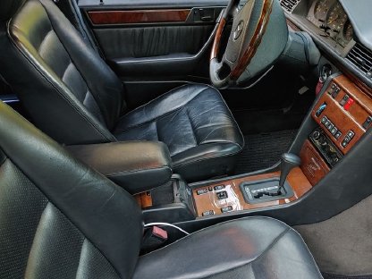 Bild 6:Mercedes Benz W124 400E V8