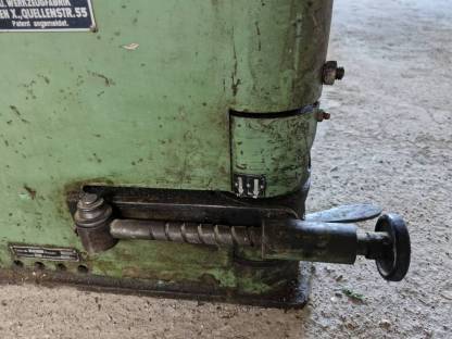 Bild 6:Walzapparat für Sägeblätter