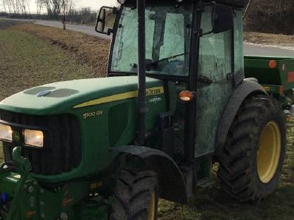 John Deere 5100GV