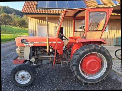 Massey Ferguson 165