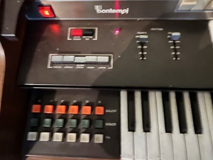 Bild 3:Orgel v. Bontempi (sehr seltenes Stück) Modell: B30
