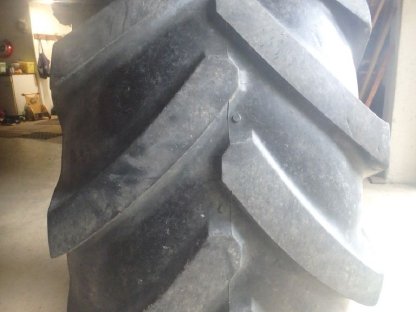 Bild 2:Verkaufe Unimog Reifen Michelin XM47