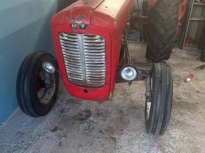 Massey Ferguson 35x, 4 Zylinder