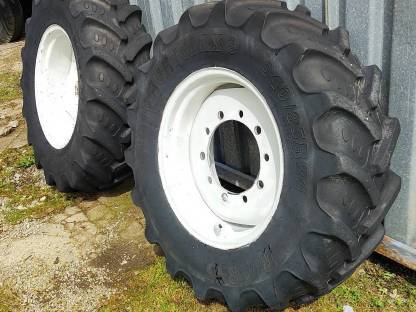 Steyr Kompletträder 340/85 R24