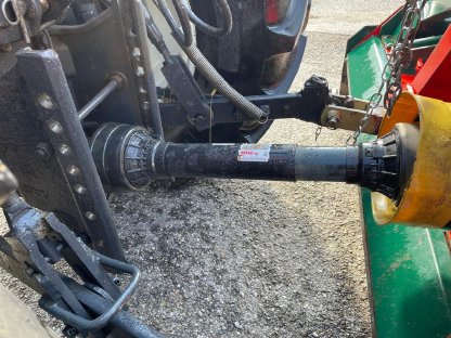 Bild 5:Vogel & Noot Kreiselegge und Nordstern Sämaschine 3 m