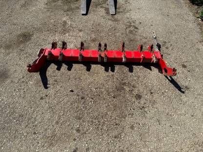 Bild 2:Pöttinger Ladewagen Boss 2 Messerbalken