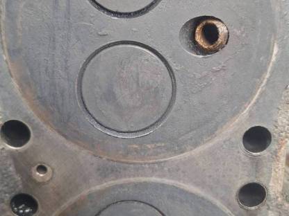 Bild 4:Achtung Steyr 190 Zylinderkopf, Top Zustand