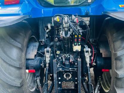 Bild 6:New Holland TS 110 A