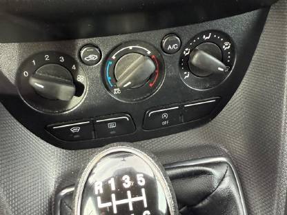 Bild 8:Ford Transit Connect