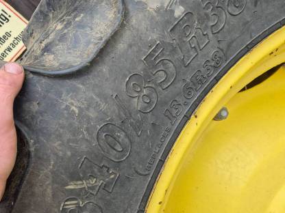 Bild 4:Kulturreifen, Pflegereifen John Deere