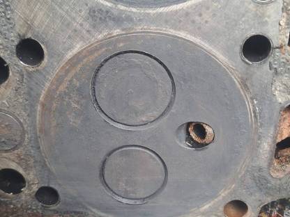 Bild 2:Achtung Steyr 190 Zylinderkopf, Top Zustand