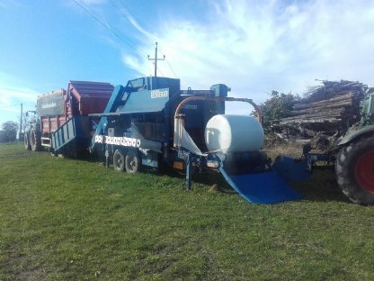 Bild 4:Maisballenpressen Göweil LT Master