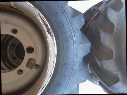 Bild 5:Reifen für Weidemann Hoftrac