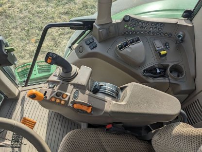 Bild 8:John Deere 6195M