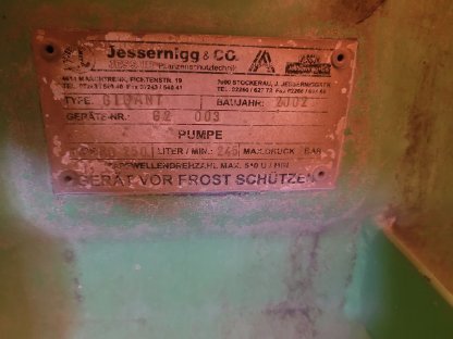 Bild 6:Anhängfeldspritze Jessernigg Agrogigant