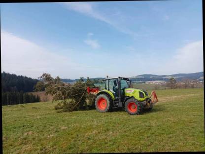 Bild 3:Dienstleistungen rund ums Holz mit Agrarservice Meisinger
