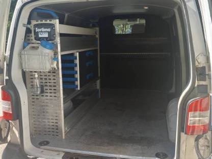 Bild 5:VW T5 4Motion mit Werkstattausbau