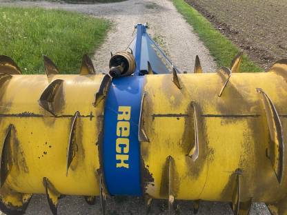 Bild 2:Reck Jumbo Siloverteiler