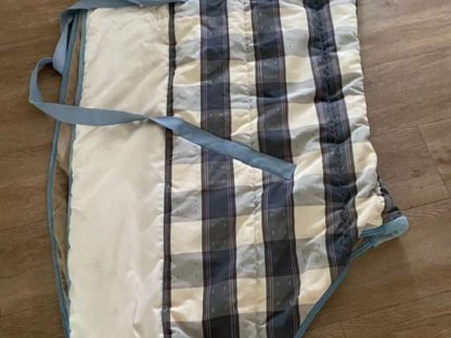 Schöne Winterdecken für Pferde und Ponys