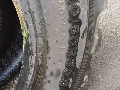 Bild 3:Alliance Reifen