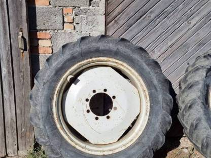 Bild 5:2 Stk. Kompletträder Komplettrad