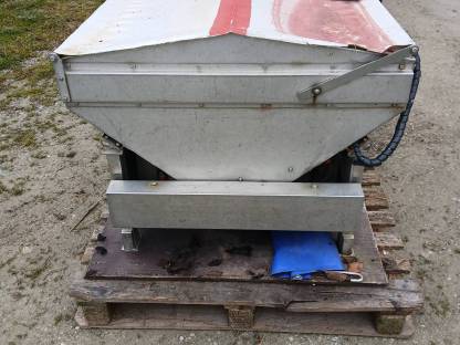 Bild 3:Verkaufe Streugerät