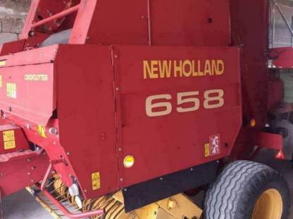 Bild 2:New Holland 658