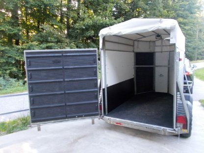 Bild 8:Böckmann Viehanhänger-Frontausstieg-Rampe Tür