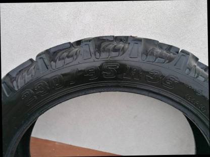 Bild 2:230/95 R36