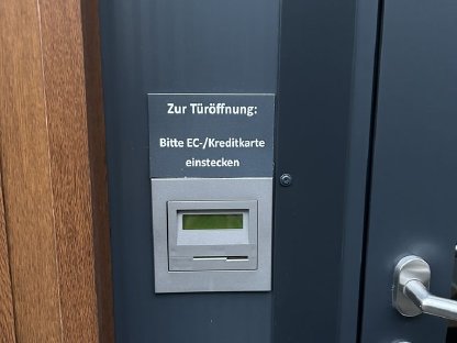 Bild 3:24/7 Verkaufsbox, EC/Kreditkarten-Zutritt, Hofladen