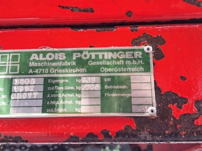 Bild 4:Pöttinger Miststreuer 3800 V