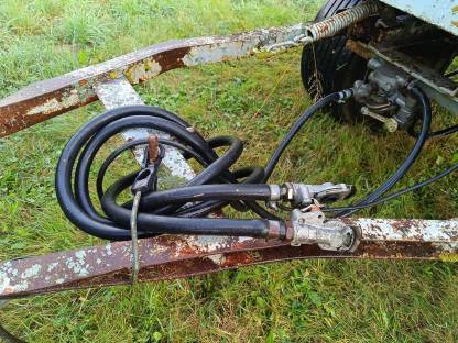 Bild 4:Ballenwagen 7,8x2,2 m Plateau