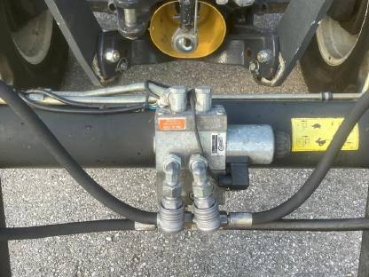 Bild 5:Frontlader Hauer Pom C70