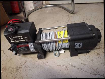 Bild 2:Seilwinde von HORN GAMMA 4.6 ATV 24 V